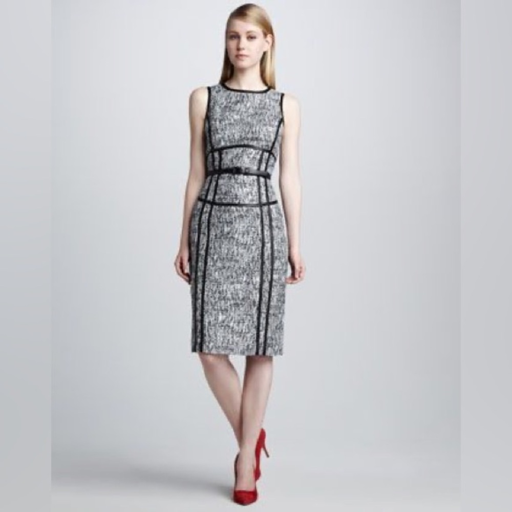 Elegant Black and White Sleeveless Dress
